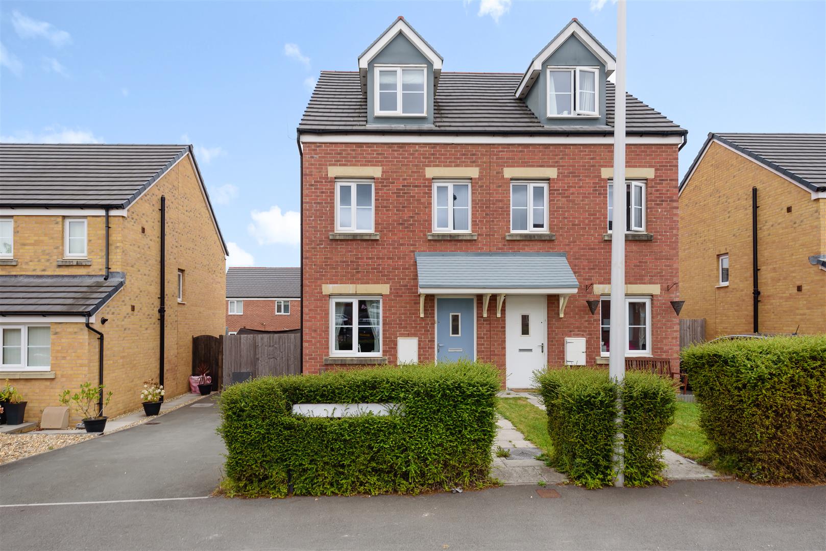 Heol Y Pibydd, Gorseinon, Swansea, £182,500 Dawsons Property